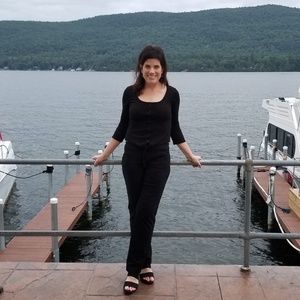 Meet your Posher, Joann